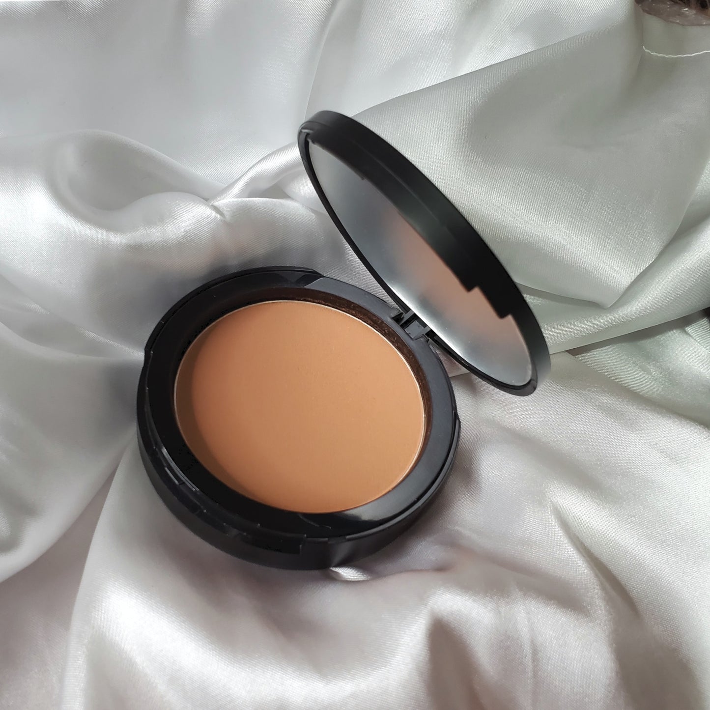 PRESSED POWDER (CARAMEL)